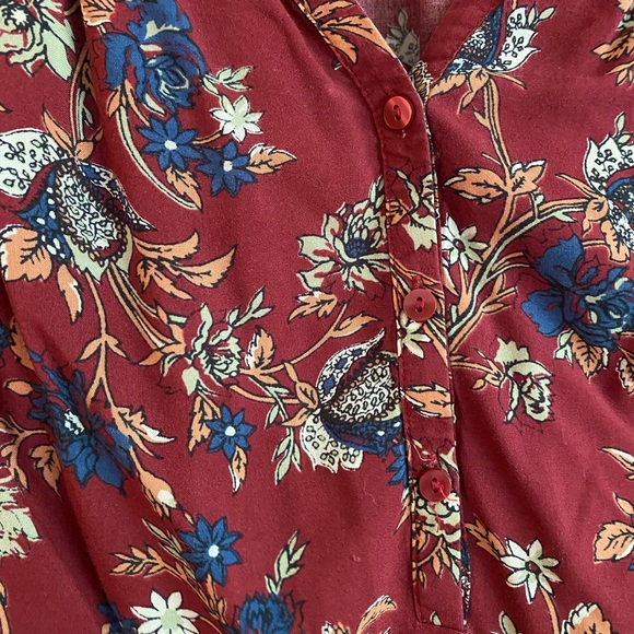 Lucky Brand Top | Boho | V-neck - Picture 2 of 7